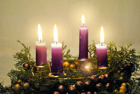 Adventwreathwithpurplelightedcandles