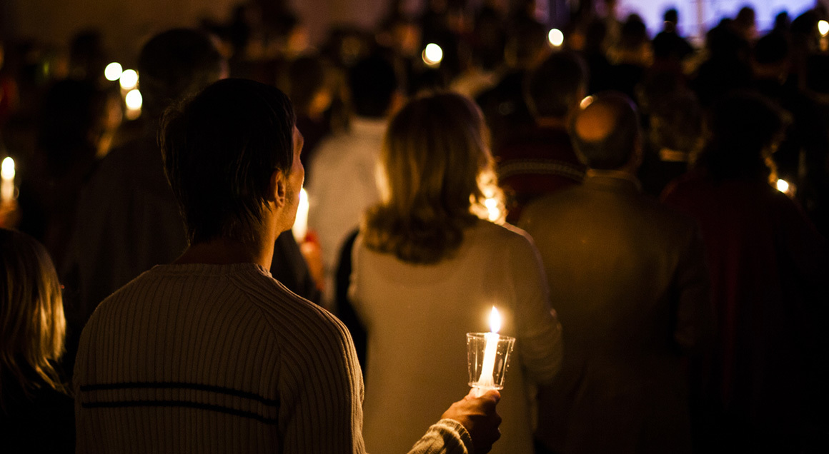 Candles in Church Service 72px